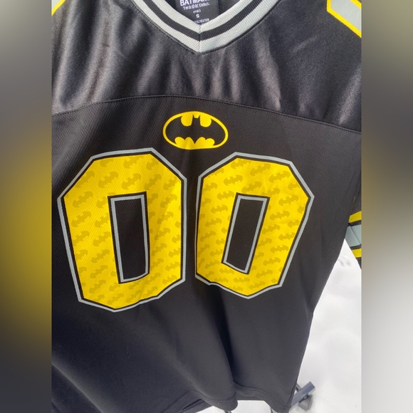 DC Comics Jersey Batman - Picture 3 of 9
